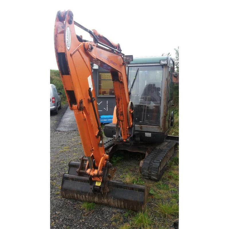 zx30 hitachi 3 tonne digger