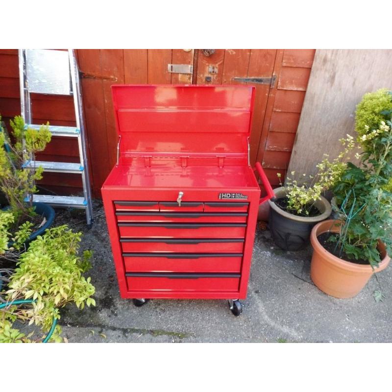HILKA 8 DRAWER ROLLER CABINET WITH LOCK
