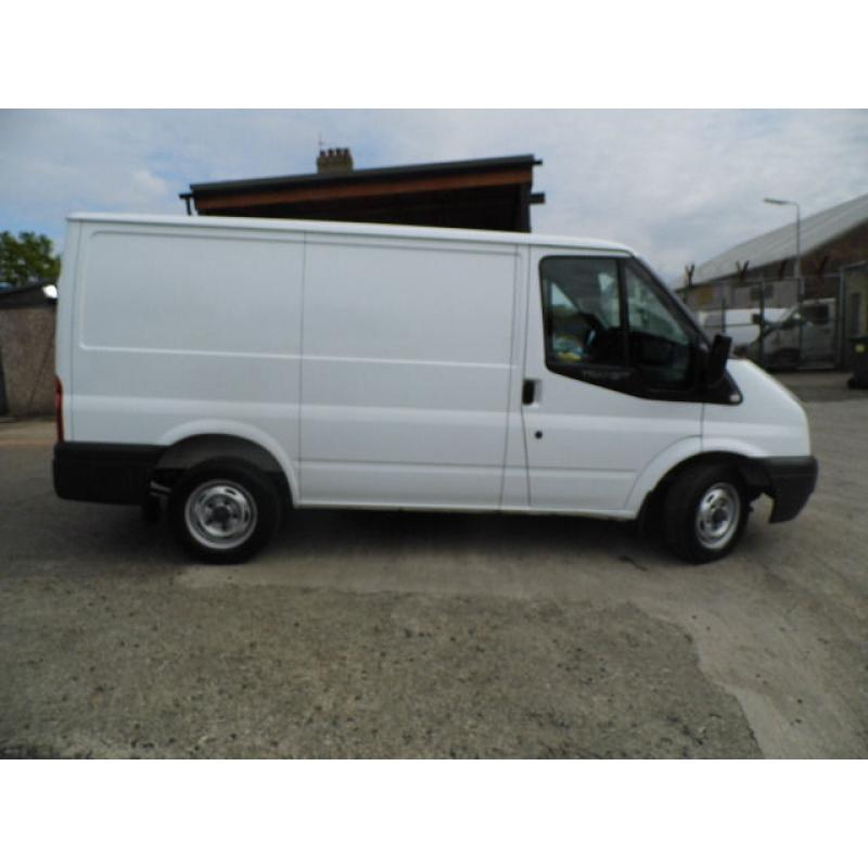 Ford Transit 2.2 260 SWB Low Roof