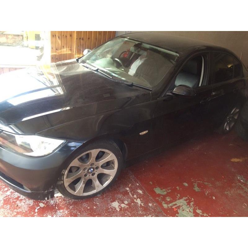 BMW 320 d Diesel 2005 2.0 black colour leather interior 10 month Mot