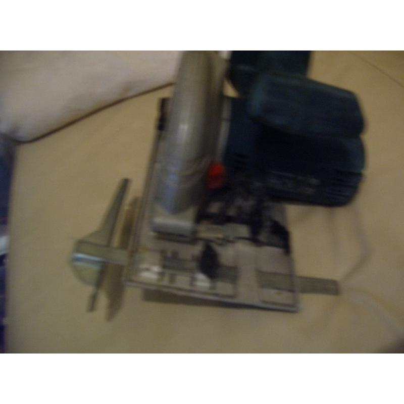 BOSCH 24 volt circular saw-body only