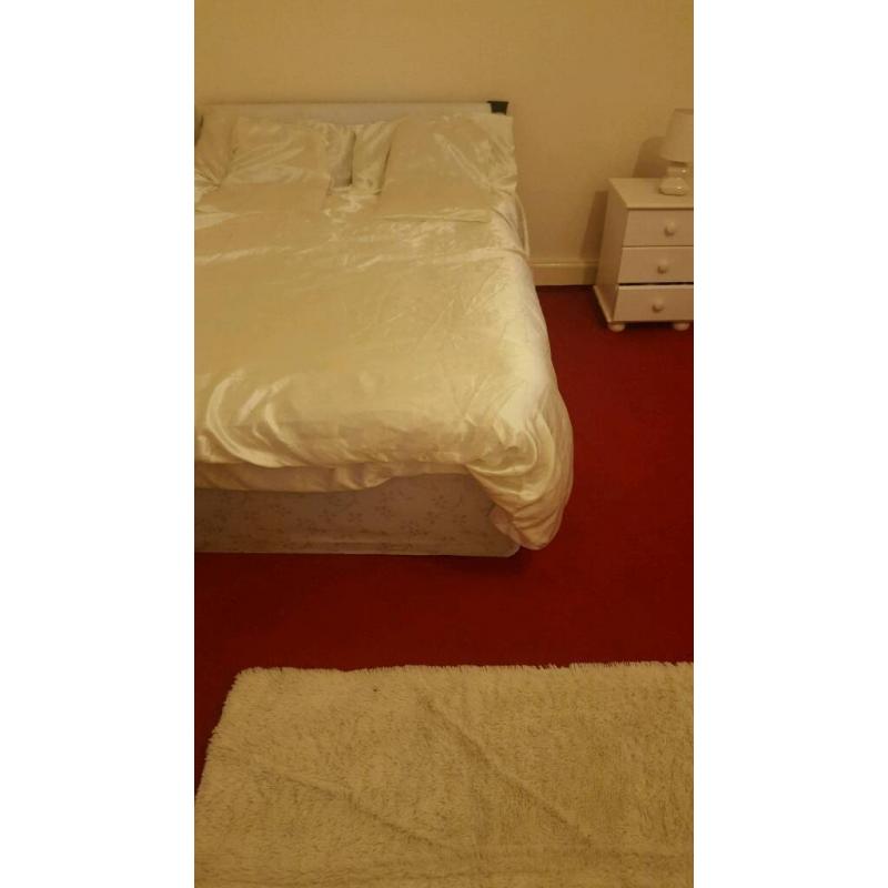 LUXURY ROOM FOR RENT