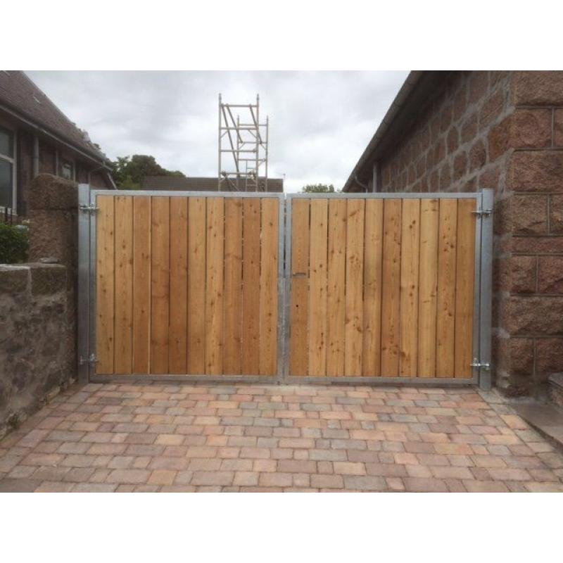 FABRICATION - BRAND NEW FULLY WELDED CUSTOM SOLID STEEL GATES, WORKBENCHES, MEMORIAL BENCHES