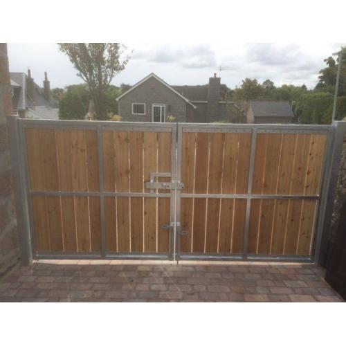 FABRICATION - BRAND NEW FULLY WELDED CUSTOM SOLID STEEL GATES, WORKBENCHES, MEMORIAL BENCHES