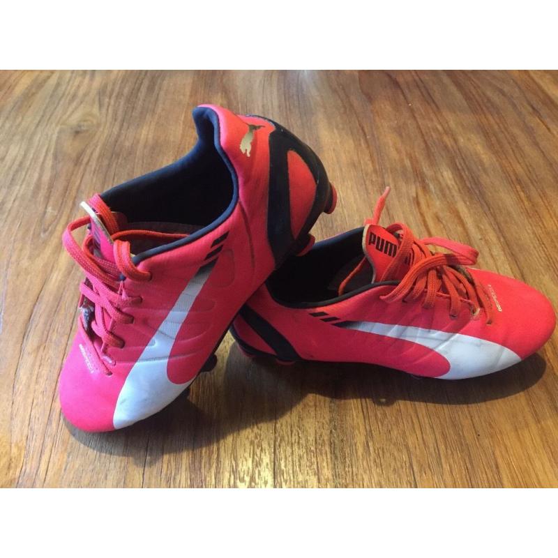FOOTBALL BOOTS JUNIOR PUMA EVO POWER SIZE 13
