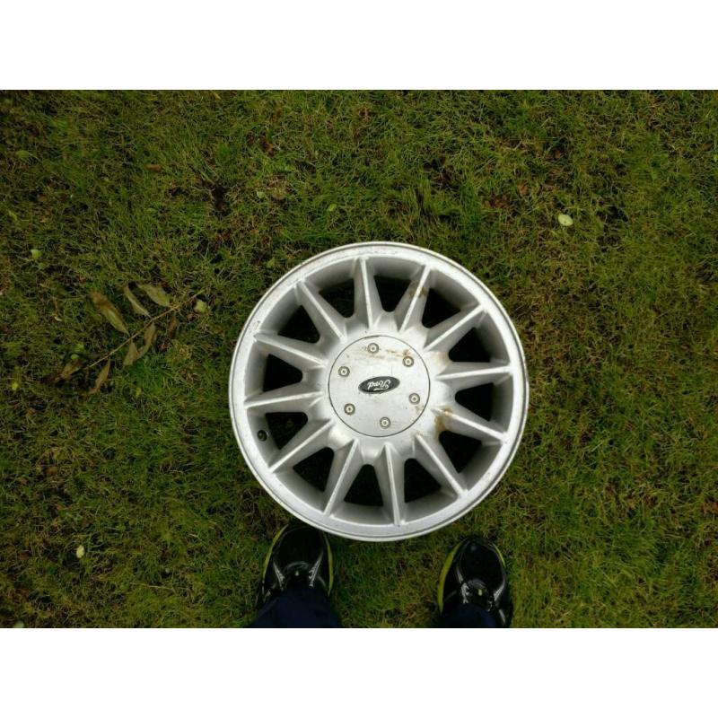 Ford 16" wheels