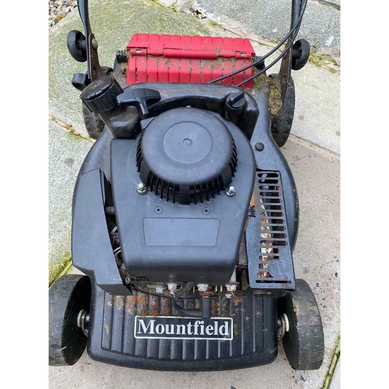 Mountfield R150 Petrol Lawnmower