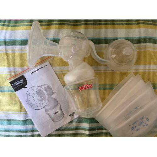 Breast pump