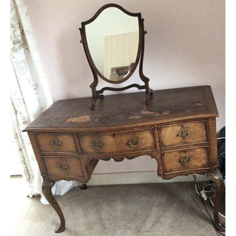 French style dressing table/desk and mirror