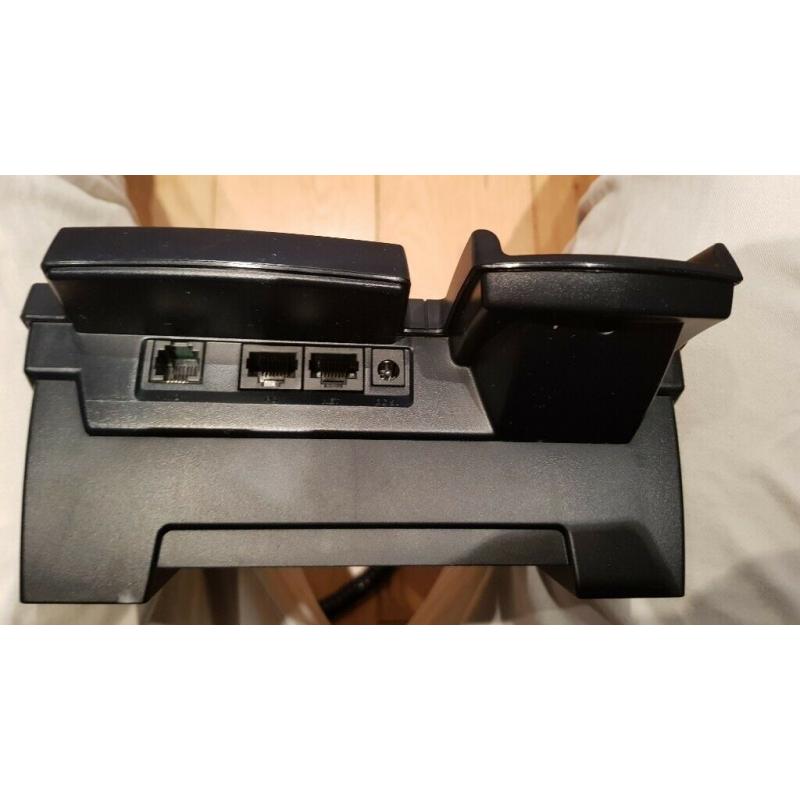 Snom 300 VoIP SIP PoE Phone Telephone Black Excellent condition (5 Available)