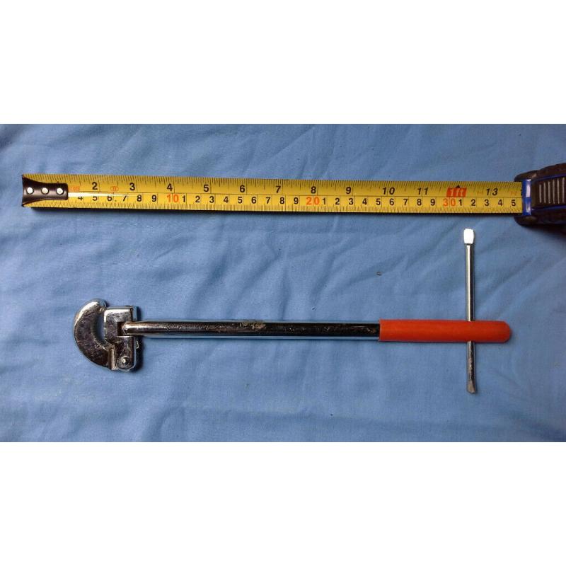 11" ADJUSTABLE WRENCH/TAP SPANNER PLUMBING PLUMBER SINK BASIN TOOL. See other tools for sale.