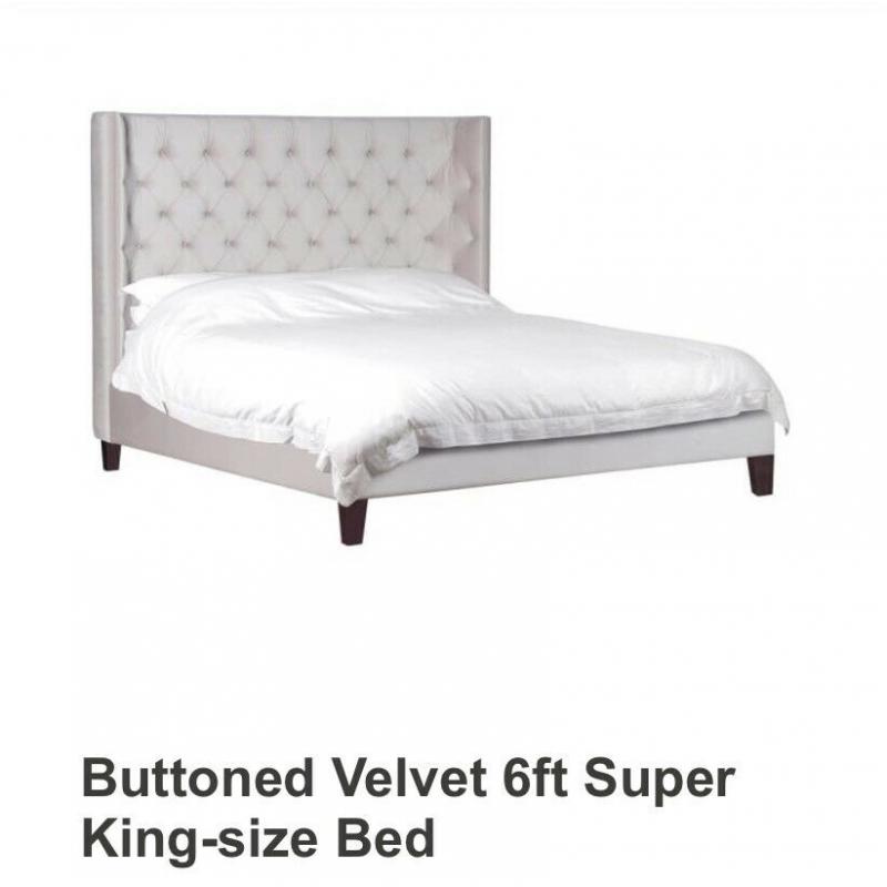 Bed Brand new Buttoned Velvet 6ft Super King-size Bed