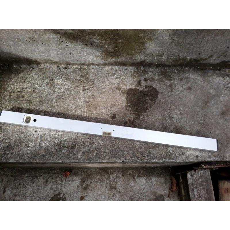 Spirit Level Aluminium 3 foot /900mm long new.