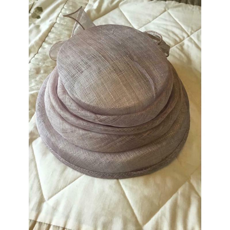Lilac hat