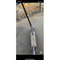 Electric scooter