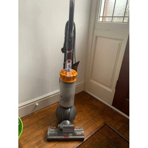 Dyson DC40