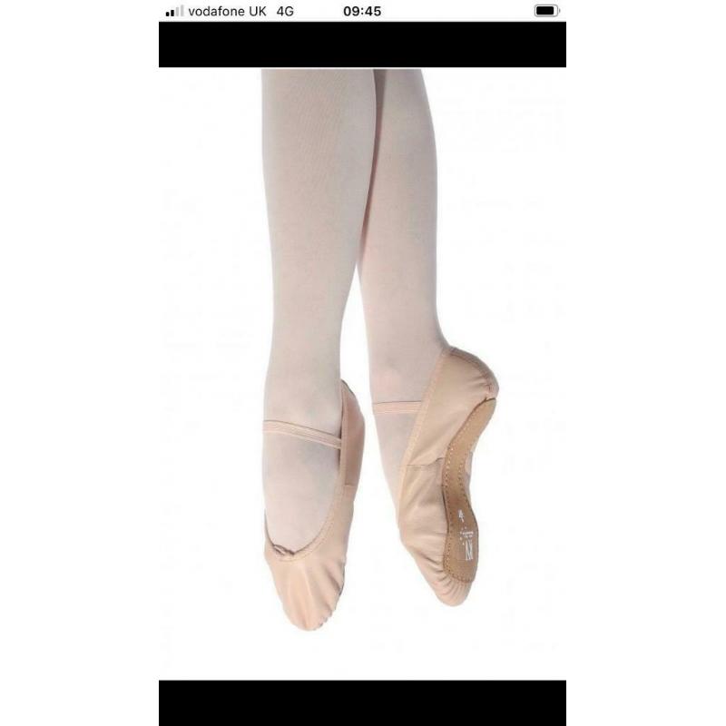 New ballet shoes size 5