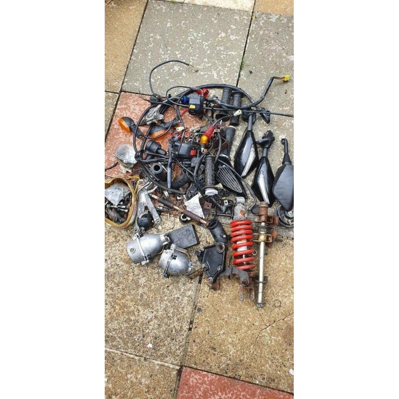 HYOSUNG GT 125 R PARTS