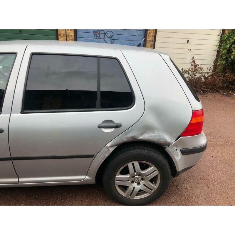 2003 VW Golf 1.4L Petrol for spare or repair
