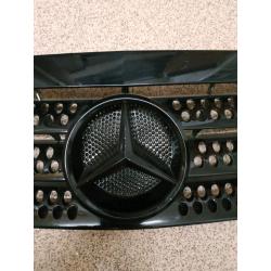 mercedes amg grill