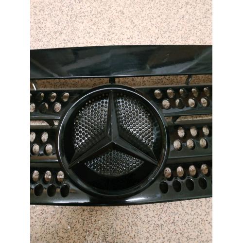 mercedes amg grill