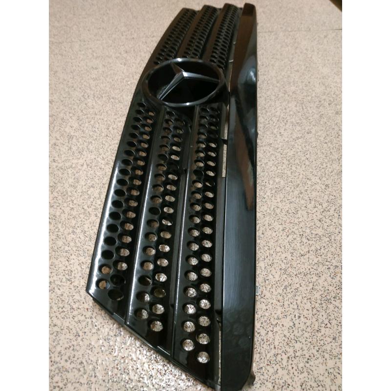 mercedes amg grill