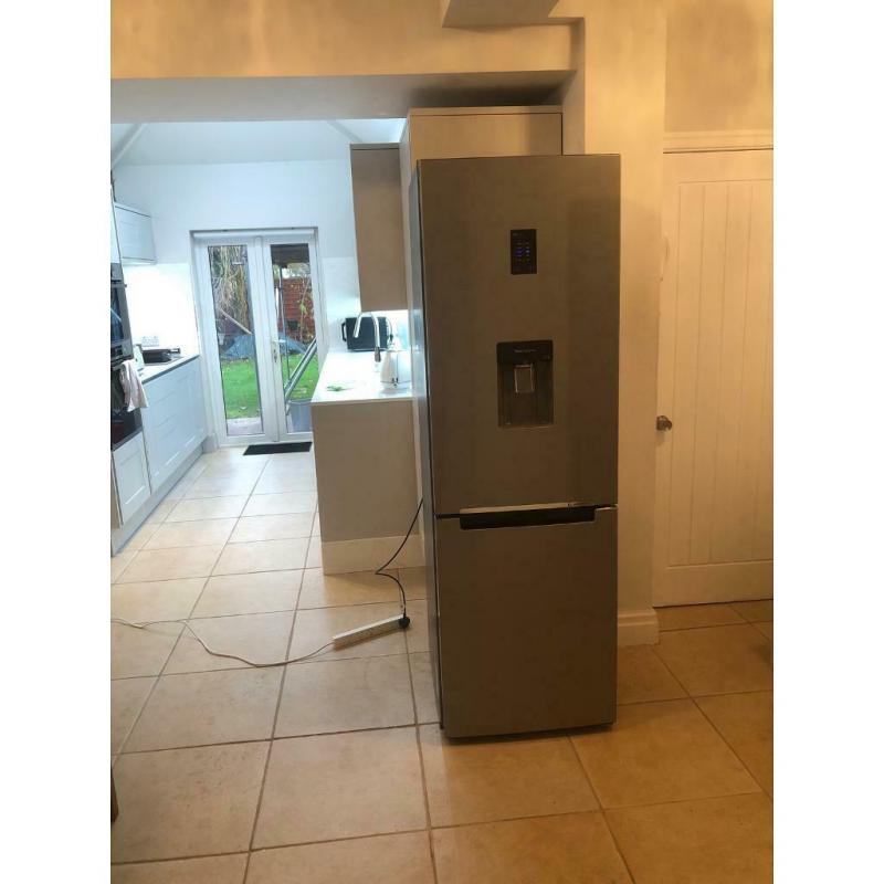 Fridge freezer