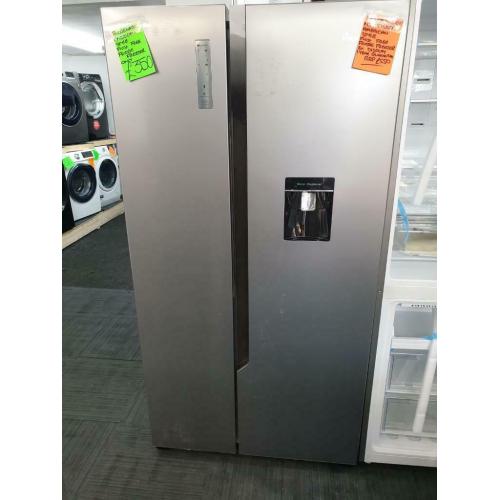 Ex display fridge master American style fridge freezer with water dispenser