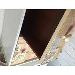 Unique D?coupage chest of drawers