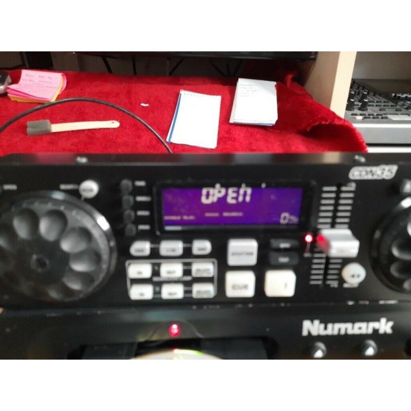 Numark CDN 35 Double CD player and Remote controller excellent working order.