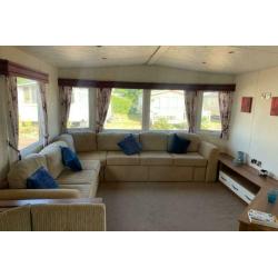 2 BEDROOM CARAVAN WITH CENTRAL HEATING AT HIGHFIELD IN CLACTON