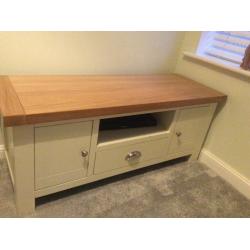 FW Furniture Wooden TV Unit