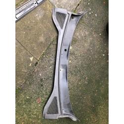 AUDI A3 S3 RS3 8V WINDSCREEN SCUTTLE PANEL 8V2819403