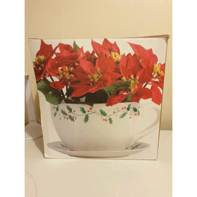 Giant teacup planter