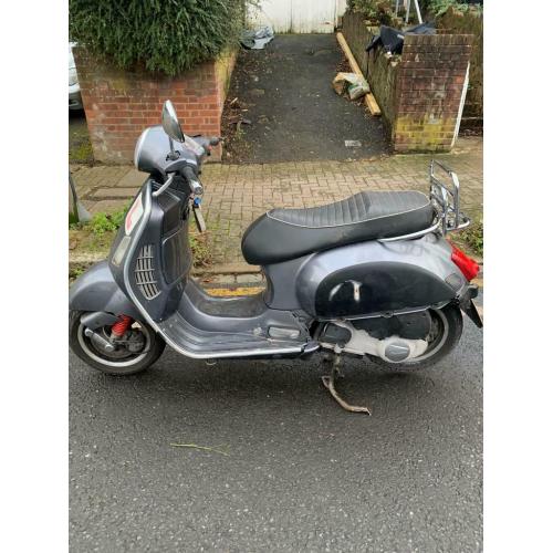Vespa Gt 250cc Reg 125