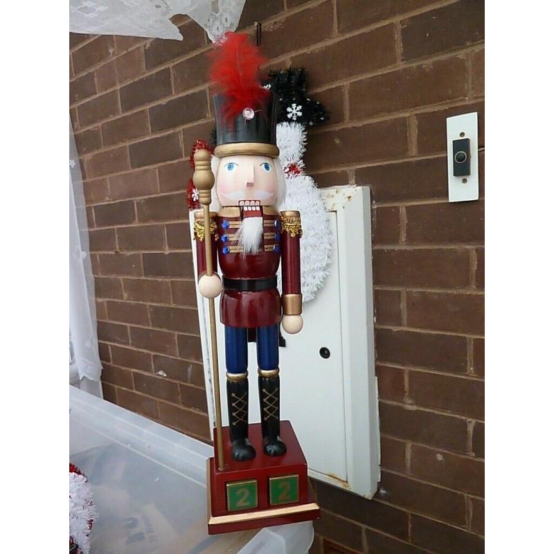 Christmas Countdown Nutcracker Brand New Height is 40cm 16" - Collection Brighouse
