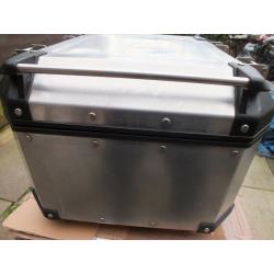 Givi OBK42 Trekker Outback adventure style top box