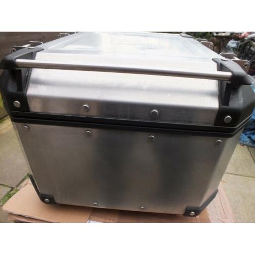 Givi OBK42 Trekker Outback adventure style top box