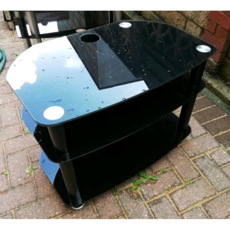 BLACK GLASS TV STAND ((