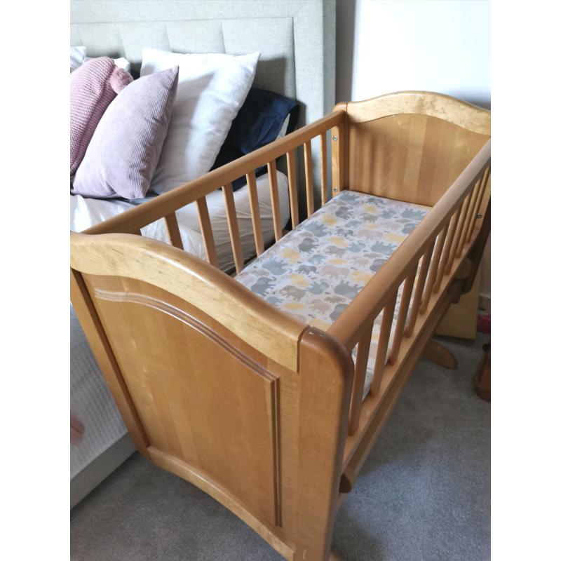 Crib with built in Rocker