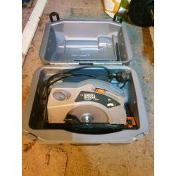 B&D circular saw
