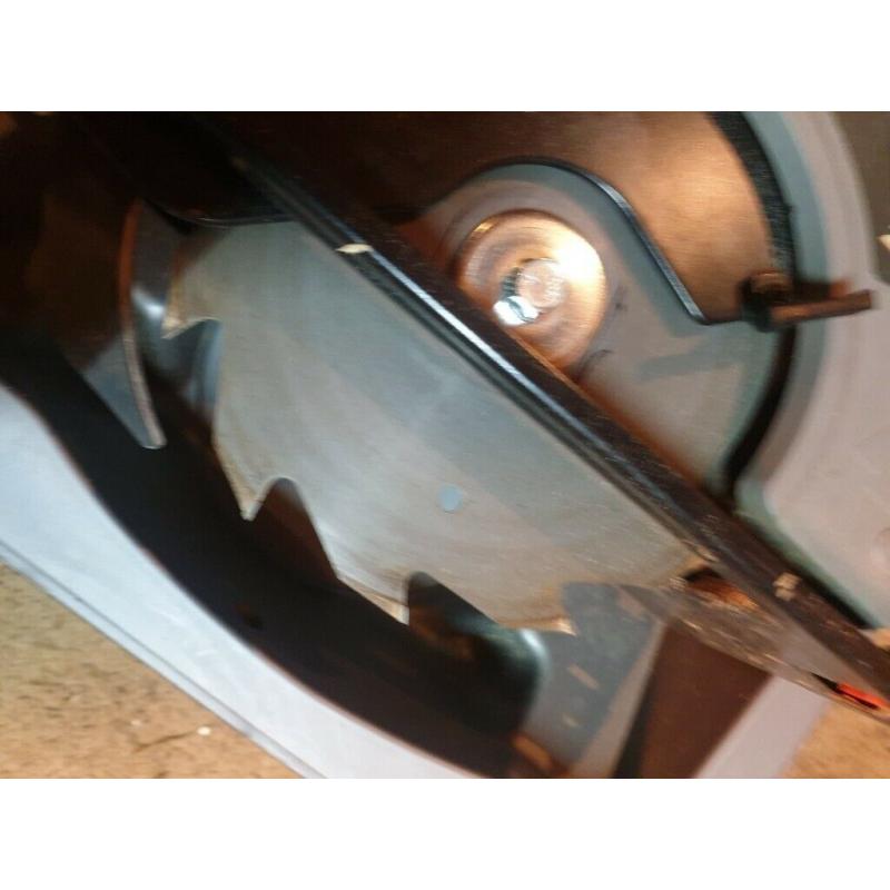 B&D circular saw