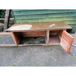 Animal hutch