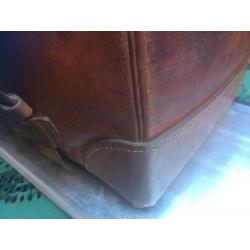 Stunning Vintage French Gladstone Weekend Leather Bag Case