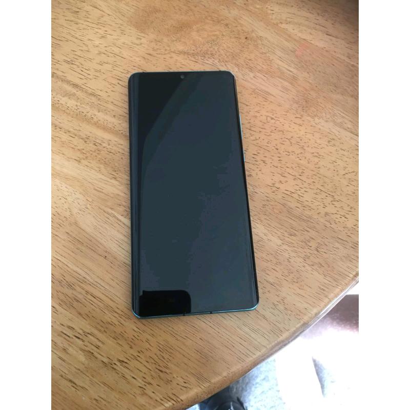 Huawei P30 Pro plus Huawei Smartwatch GT