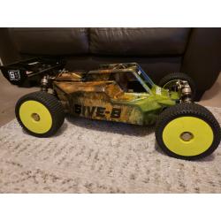 Brushless losi 5ive b. Huge spec!