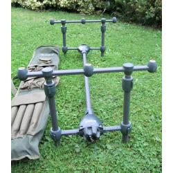 Carp Fishing Nash 3 Rod Pod & Bag