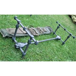 Carp Fishing Nash 3 Rod Pod & Bag