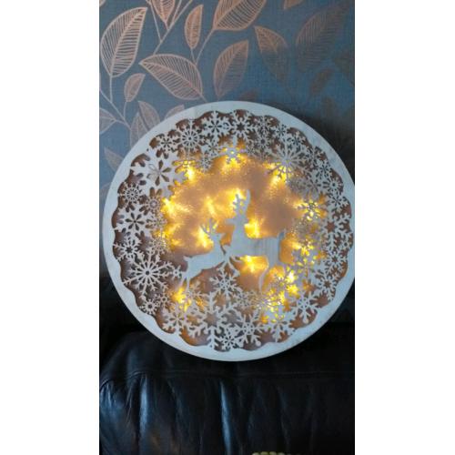 Light up wall decoration