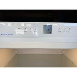 LIEBHERR FRIDGE - PREMIUM BIO FRESH